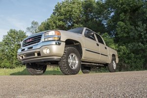 Chevrolet Silverado 1500 Classic Suspension Lift Kit - Front - Rough Country - 1.5-2 Inch Leveling Kit - 2007 Chevrolet Silverado 1500 Classic Suspension Lift Kit - Front - Rough Country - 1.5-2 Inch Leveling Kit - 2007